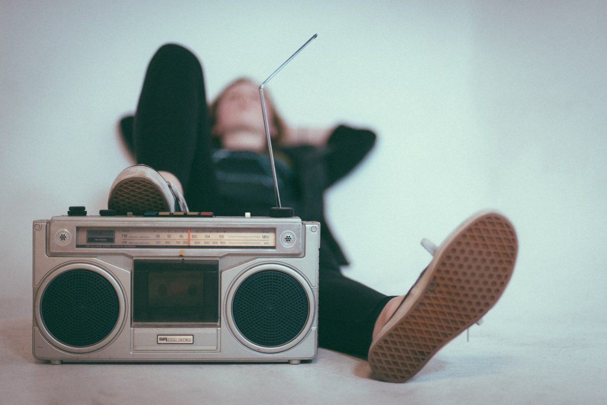 Czy młodzi ludzie słuchają radia?